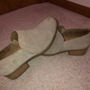 Toms booties